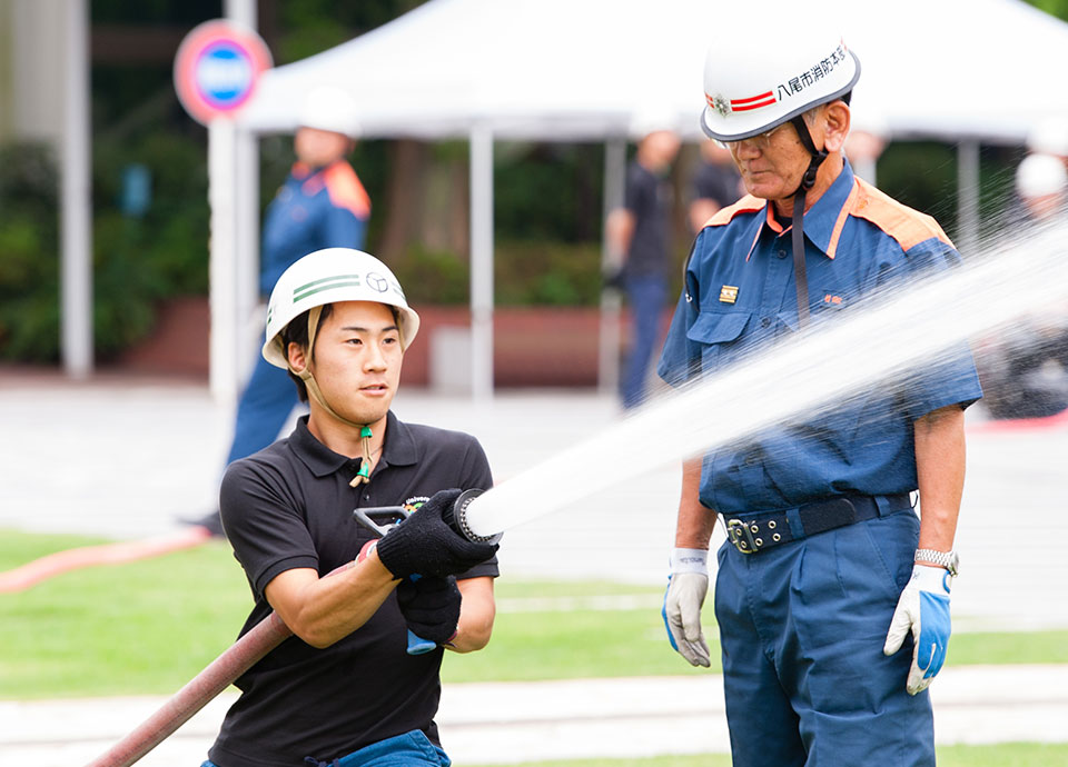 学生消防隊「SAFETY」の訓練を体験しよう！