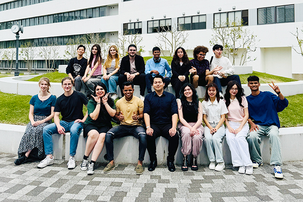 キャンパス内でグローバル体験